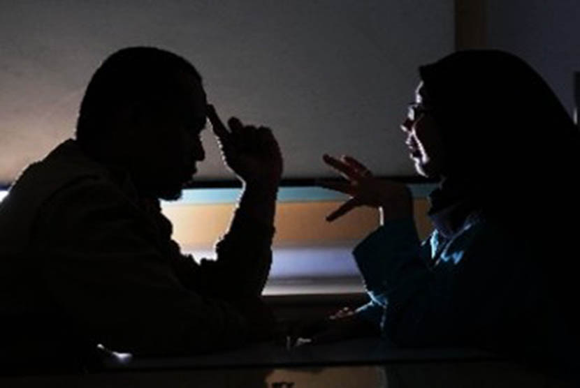 adab berbicara yang baik dalam islam